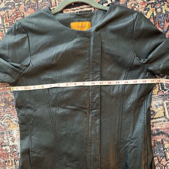 Cassis black leather jacket - Picture 8 of 8